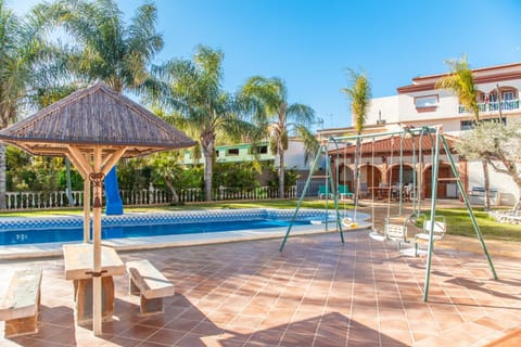 Patio, Garden, Garden view