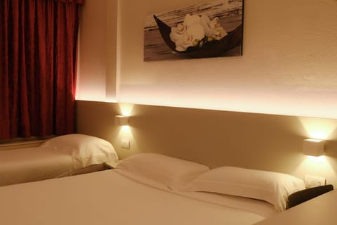 Hotel Motel 2000 Hotel in Milan