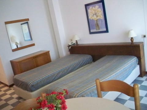 Airone RTA Apartment hotel in Giannella