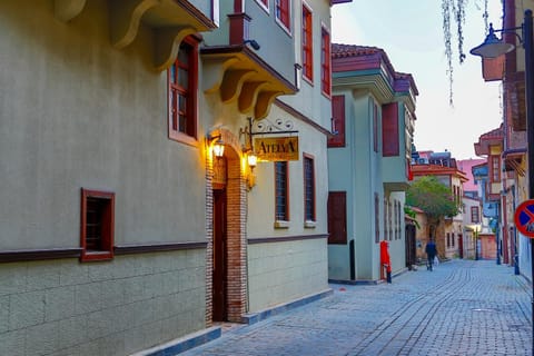 Property building, Facade/entrance, Neighbourhood