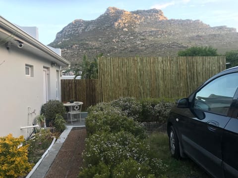 Studio pool room Apartment in Cape Town