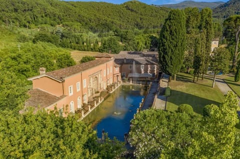 Coselli 's Collection. Luxury Villas Rental Villa in Capannori