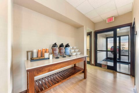 Coffee/tea facilities, Lobby or reception