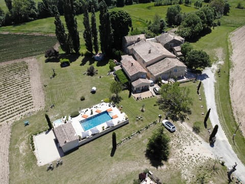 La Bastide des Bourguets, Mont Ventoux - Adults Only Bed and Breakfast in Sault