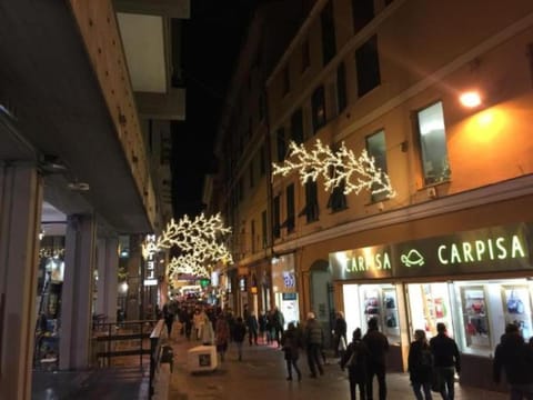 Property building, Street view