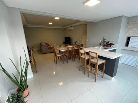 Communal lounge/ TV room, BBQ facilities, Living room