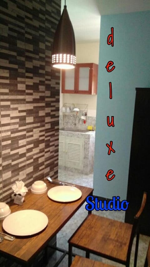 Studio with aircon n kitchen Apartment in Choeng Thale