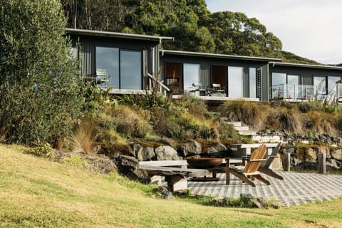 Property building, Natural landscape, Garden