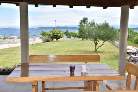 Patio, Day, Garden, View (from property/room), Internal: Not applicable to any particular room