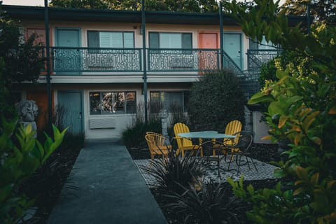 Property building, Patio, Garden, Garden view