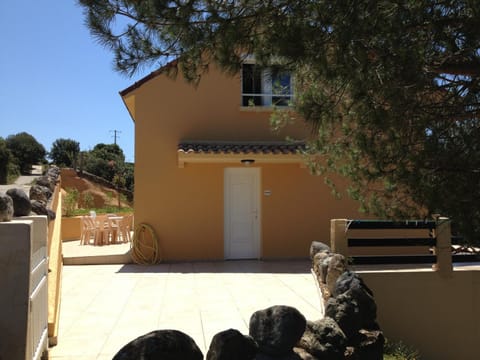 Villa Romarin Chalet in Corsica