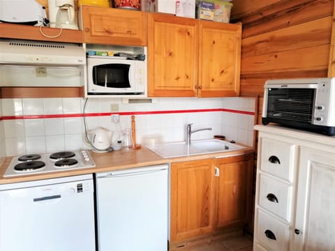 Morillon 1100: Bel appart 4 pers au pied des pistes - FR-1-412-35 Wohnung in Morillon