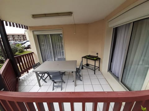 Appartement T2 cabine avec terrasse et piscine à Vieux-Boucau, idéal pour les vacances ! - FR-1-379-18 Appartamento in Vieux-Boucau-les-Bains