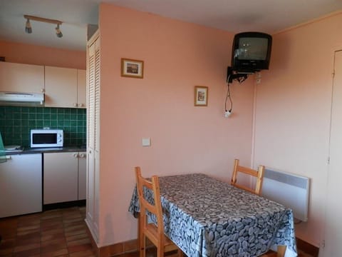 Studio pour 2 personnes proche Océan avec Balcon et Parking Privé, Animaux Acceptés - FR-1-379-32 Wohnung in Vieux-Boucau-les-Bains