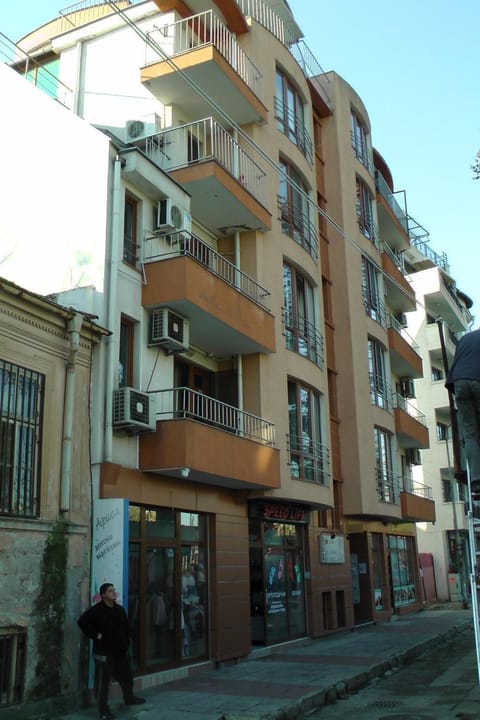 TOP CENTER , MODERN AND QUIET APARTMENT Apartment in Burgas