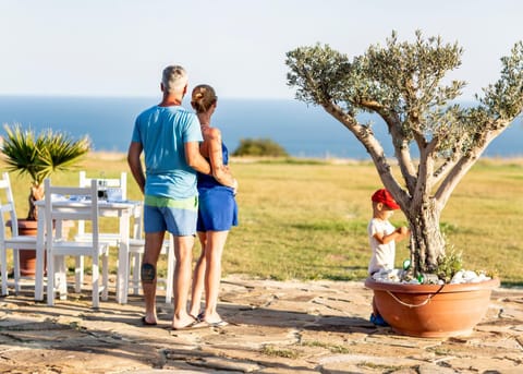 People, Food and drinks, Sea view, children, Family