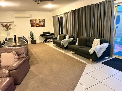 Austral Place 88 via Merri River Casa in Warrnambool