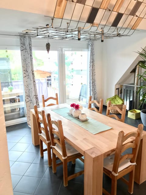 Top Ferienwohnung 125 m² in Salem Apartment in Baden-Württemberg