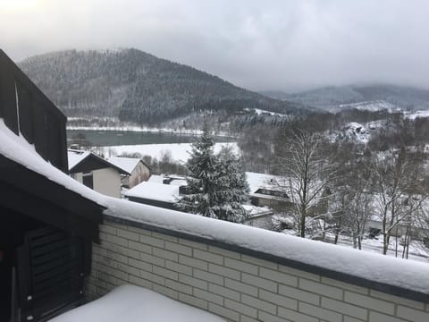 Day, Balcony/Terrace, On site, Lake view, Mountain view, River view