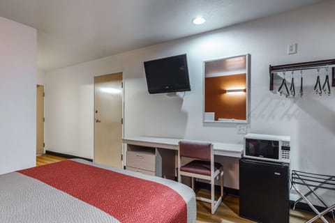 Photo of the whole room, On site