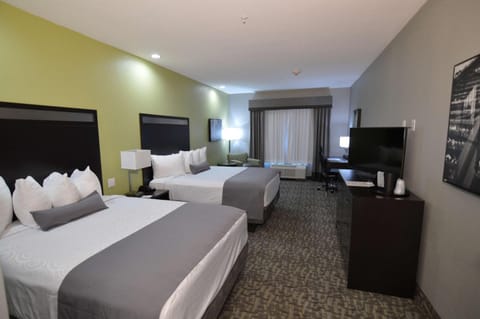 Best Western Plus Bay City Inn & Suites Hotel in Bay City