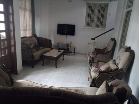 Apartment in Dar Homestay Bed and Breakfast in City of Dar es Salaam