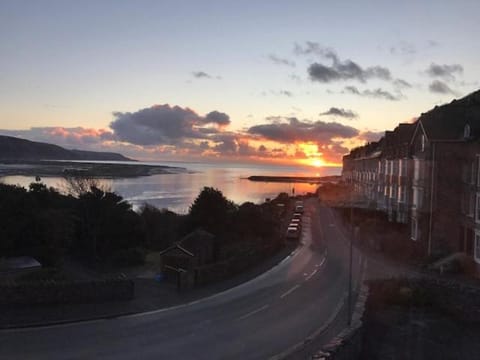 Neighbourhood, Natural landscape, Sea view, Sea view, Sunset