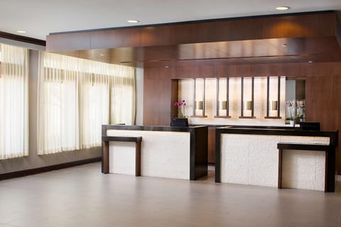 DoubleTree by Hilton Baltimore - BWI Airport Hotel in Linthicum Heights