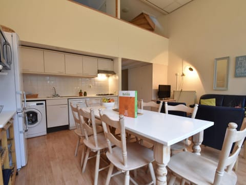 Modern apartment close to the beach Condominio in Bergen aan Zee