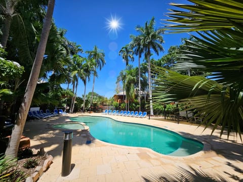 Day, Garden, Pool view, Swimming pool, sunbed