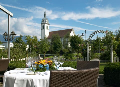 Balcony/Terrace, City view, Street view