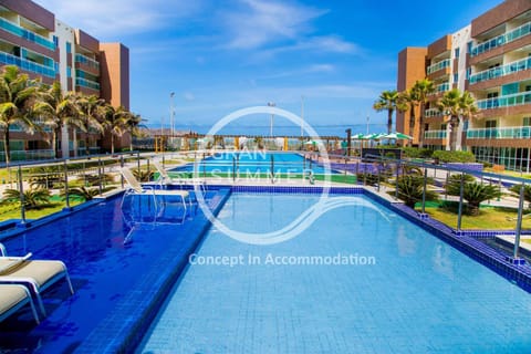 Property building, Day, Pool view, Swimming pool, sunbed