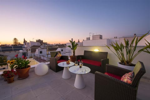 Balcony/Terrace, City view, Garden view