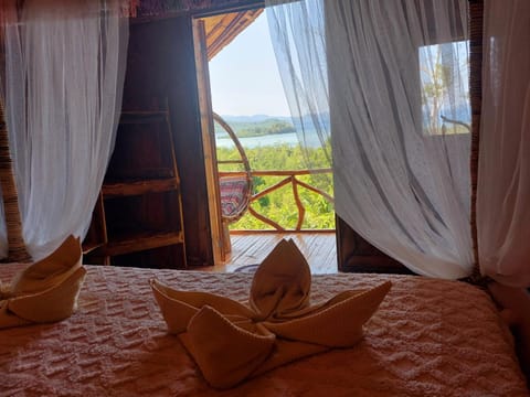 Bed, Bedroom, Sea view