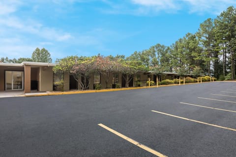 Red Roof Inn Atlanta Airport NE Conley Motel in Atlanta