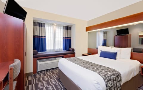 Microtel Inn & Suites by Wyndham Middletown Hotel in Hudson Valley