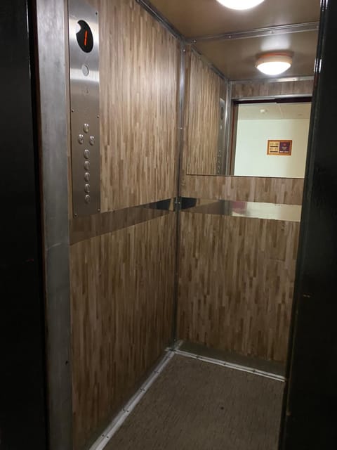 elevator