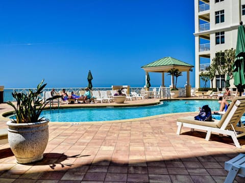 Mandalay Beach Club 1003 Apartment in Clearwater Beach