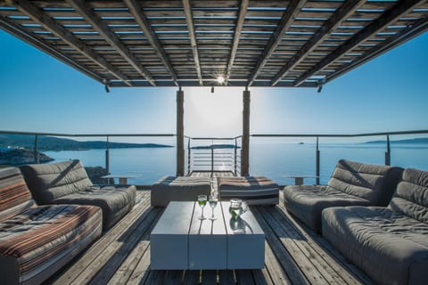 Balcony/Terrace, Seating area, Sea view
