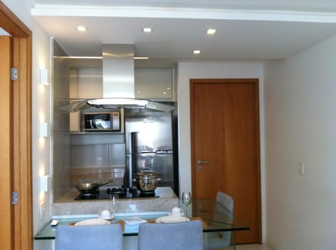 Kitchen or kitchenette, Dining area, Communal kitchen