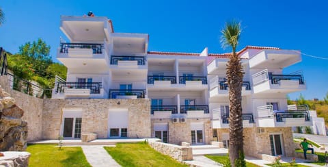 Halkidiki Palace Hotel in Halkidiki