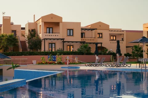 Silver Beach Hotel & Apartments Hotel in Crete