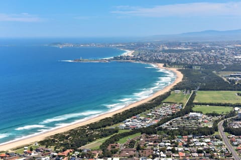 Bird's eye view, Beach, Beach, Location