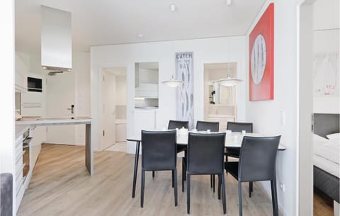 Stunning Apartment In Lbeck Travemnde With 3 Bedrooms, Sauna And Wifi Condominio in Lubeck