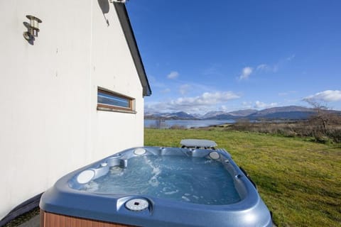 Seabank Lodge House in Scotland