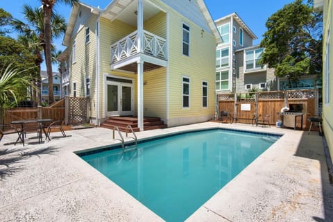 Brzee Bungalow House in Destin
