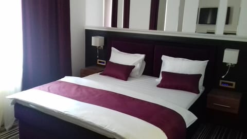 Hotel Prezident Bed and Breakfast in Zlatibor District, Serbia