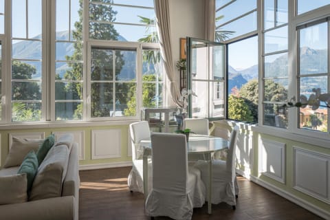 Natural landscape, Living room, Seating area, Lake view, Mountain view