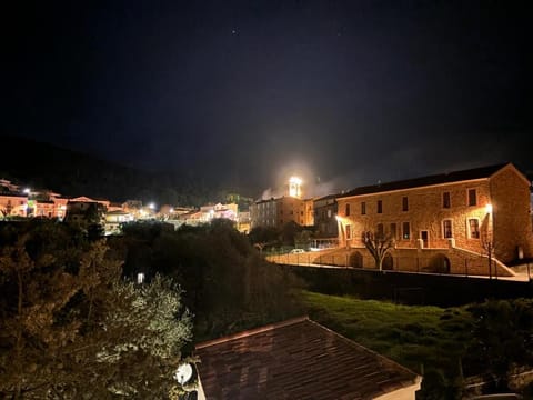 A CARDICCIA Loc saisonnières PIANA Apartment in Piana