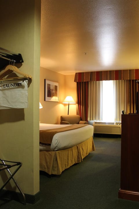Holiday Inn Express Tehachapi, an IHG Hotel Hotel in Tehachapi